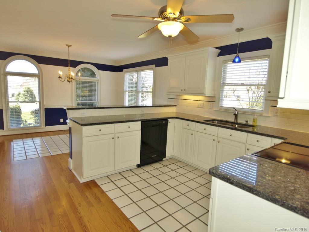 Yacht Harbor - Residential