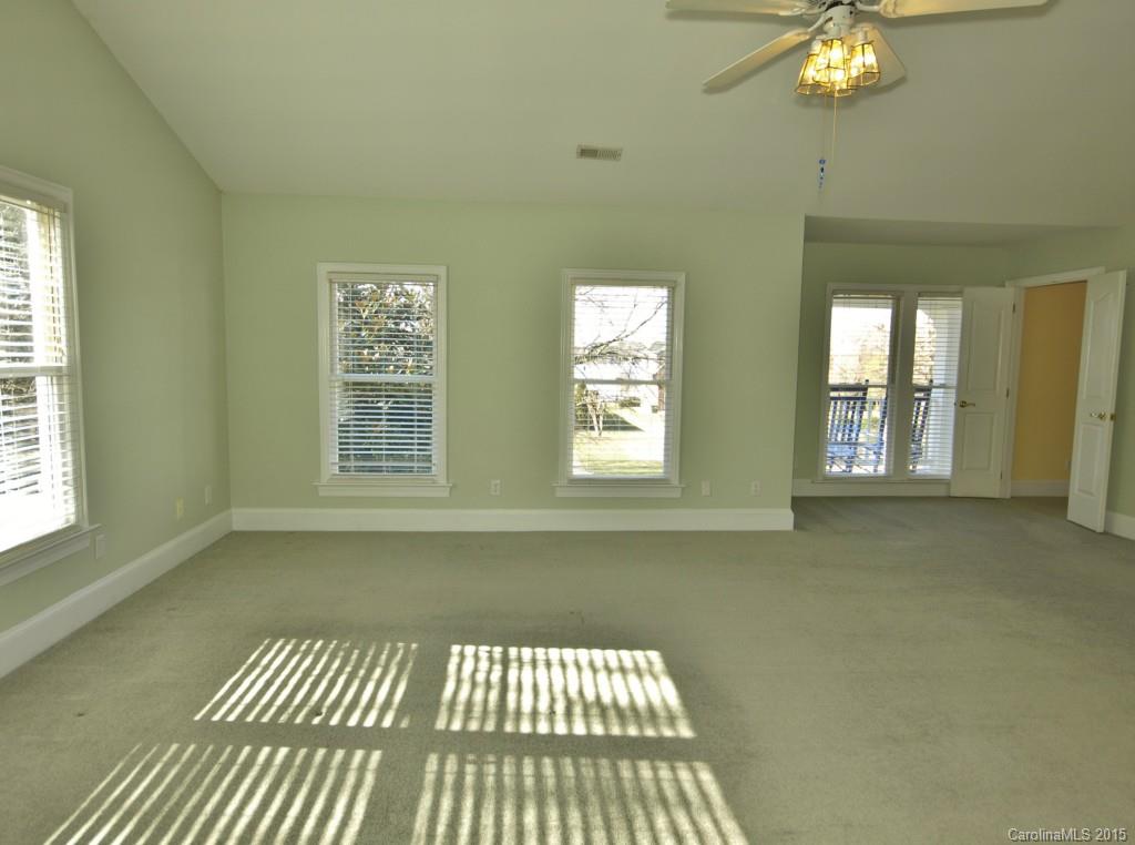 Yacht Harbor - Residential