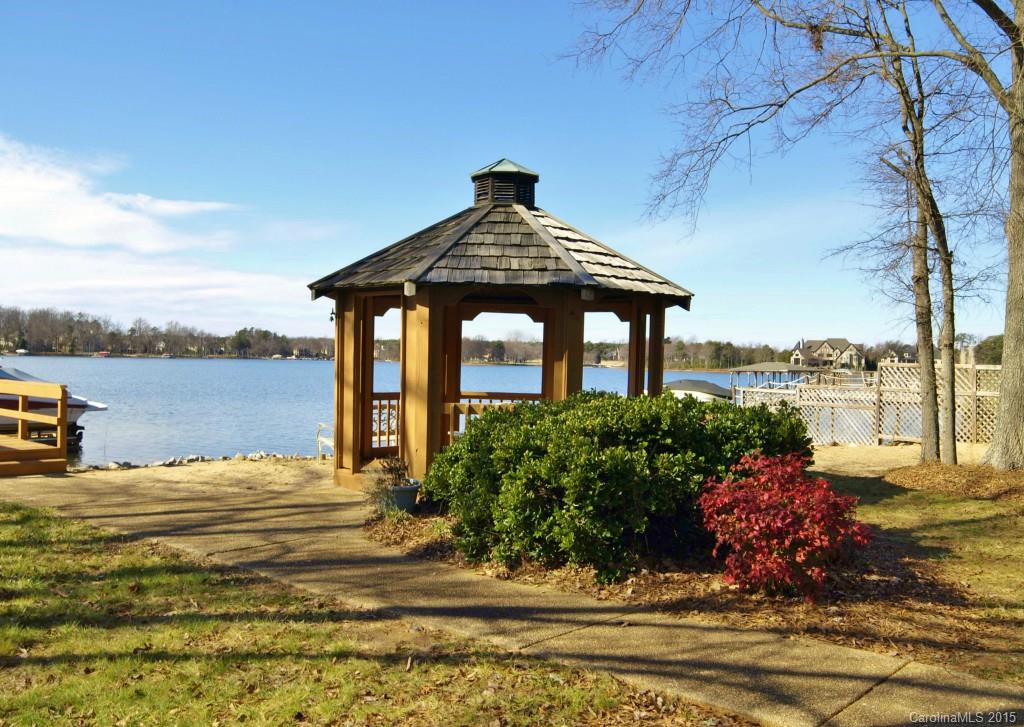 Yacht Harbor - Residential