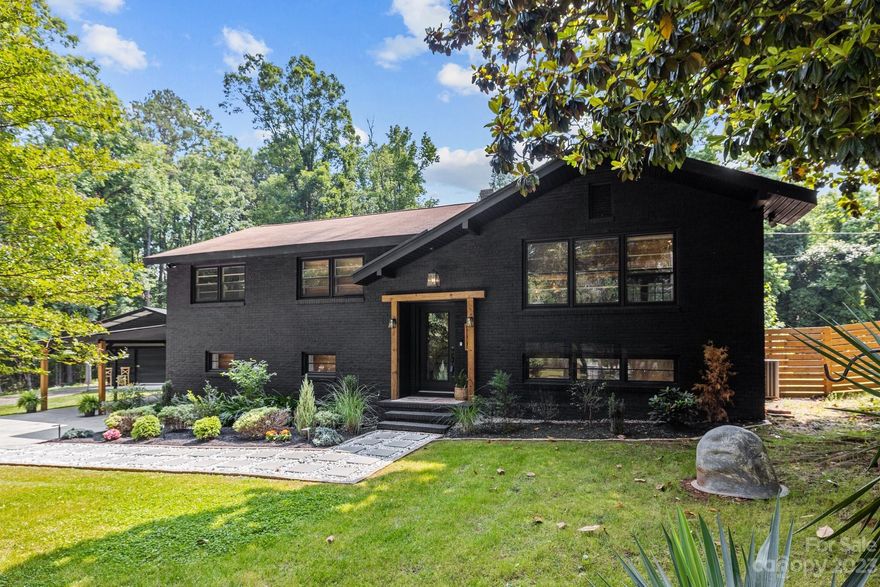 Stunning all brick home nestled on a sprawling 5-acre lot, offering a serene and private setting. Close to Lake Wylie recreation, shopping and restaurants. Renovated kitchen and baths on main living level. Full bath on lower level have been renovated for a spacious lower level suite area. Recently installed carpeting on lower/basement level. With its prime location, this remarkable residence offers an easy commute to both Fort Mill and Rock Hill.