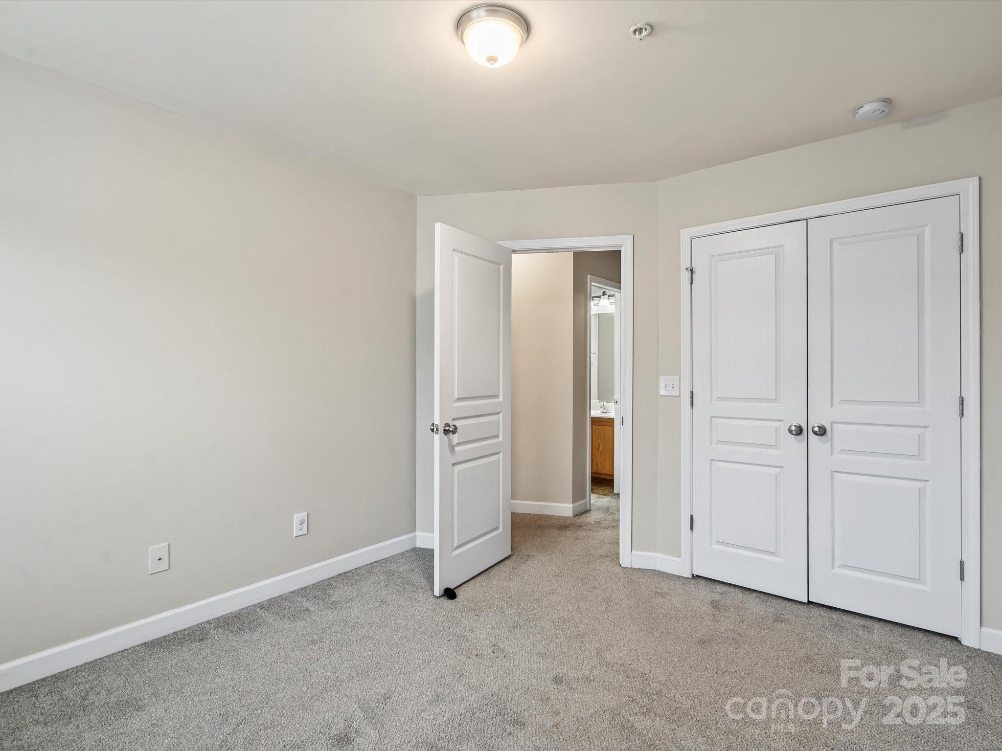 Avalon at Mallard Creek - Residential