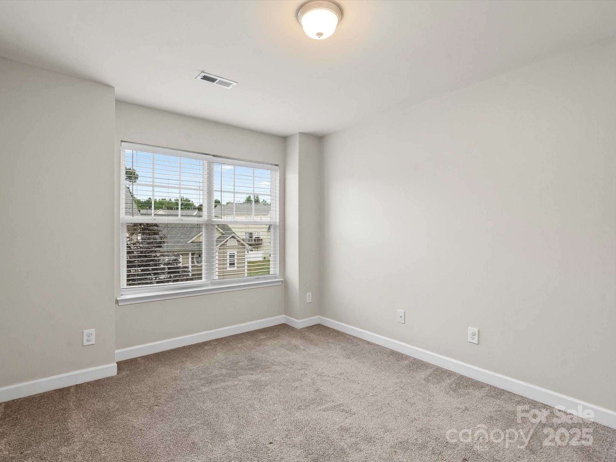 Avalon at Mallard Creek - Residential