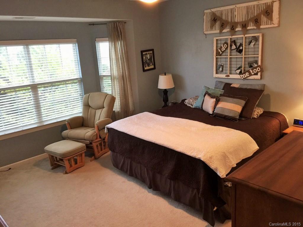 Rocky River Crossing - Residential