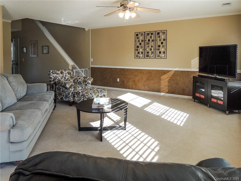 Highland Creek - Residential Lease