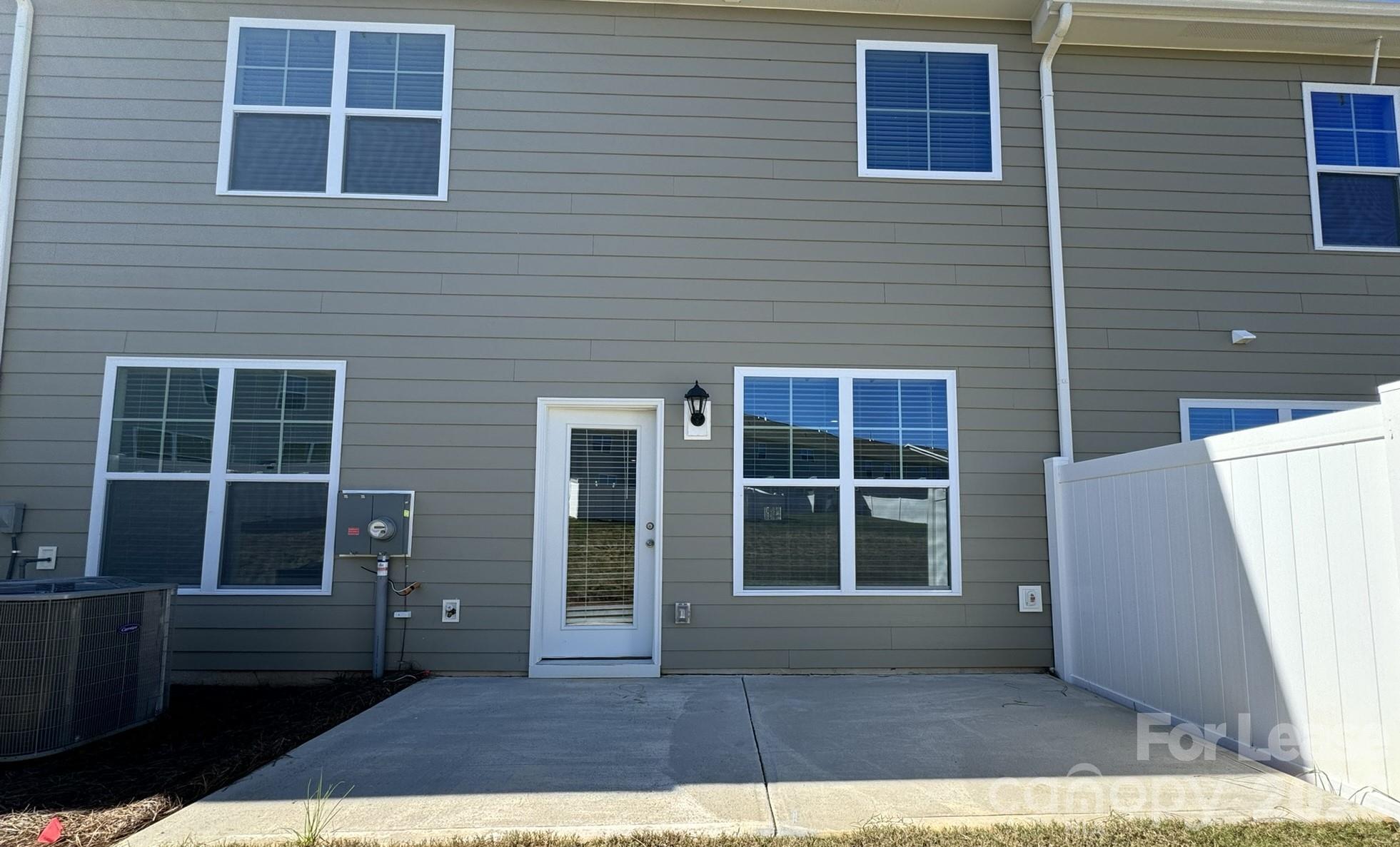 Blackstone Bay - Residential Lease