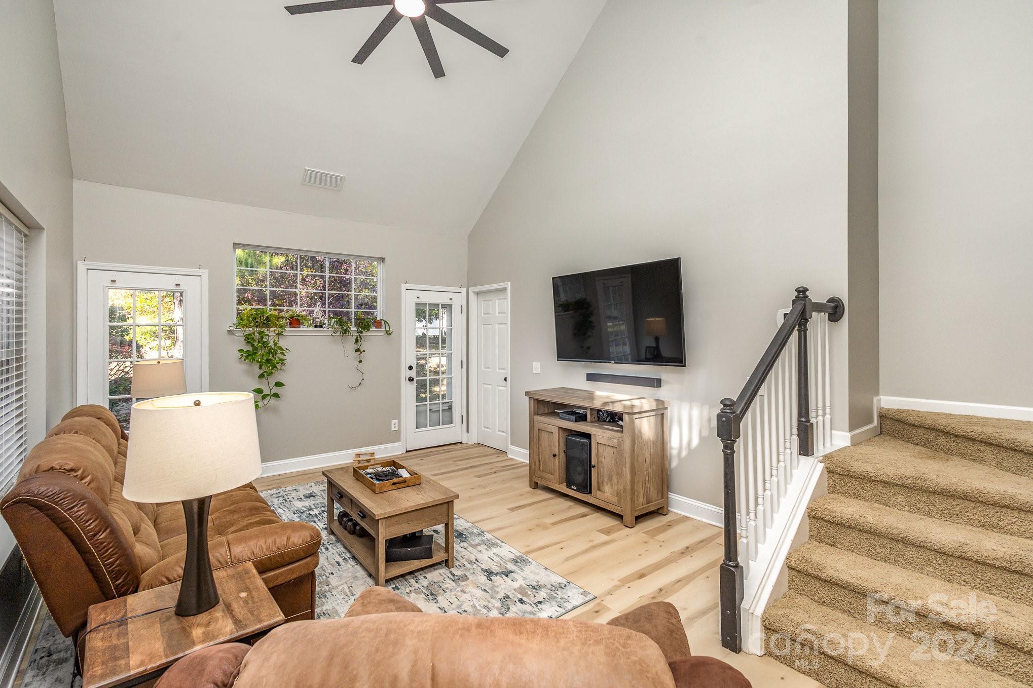 Lexington Commons - Residential