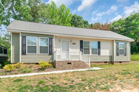 1316 Wiscassett Street Albemarle NC 28001