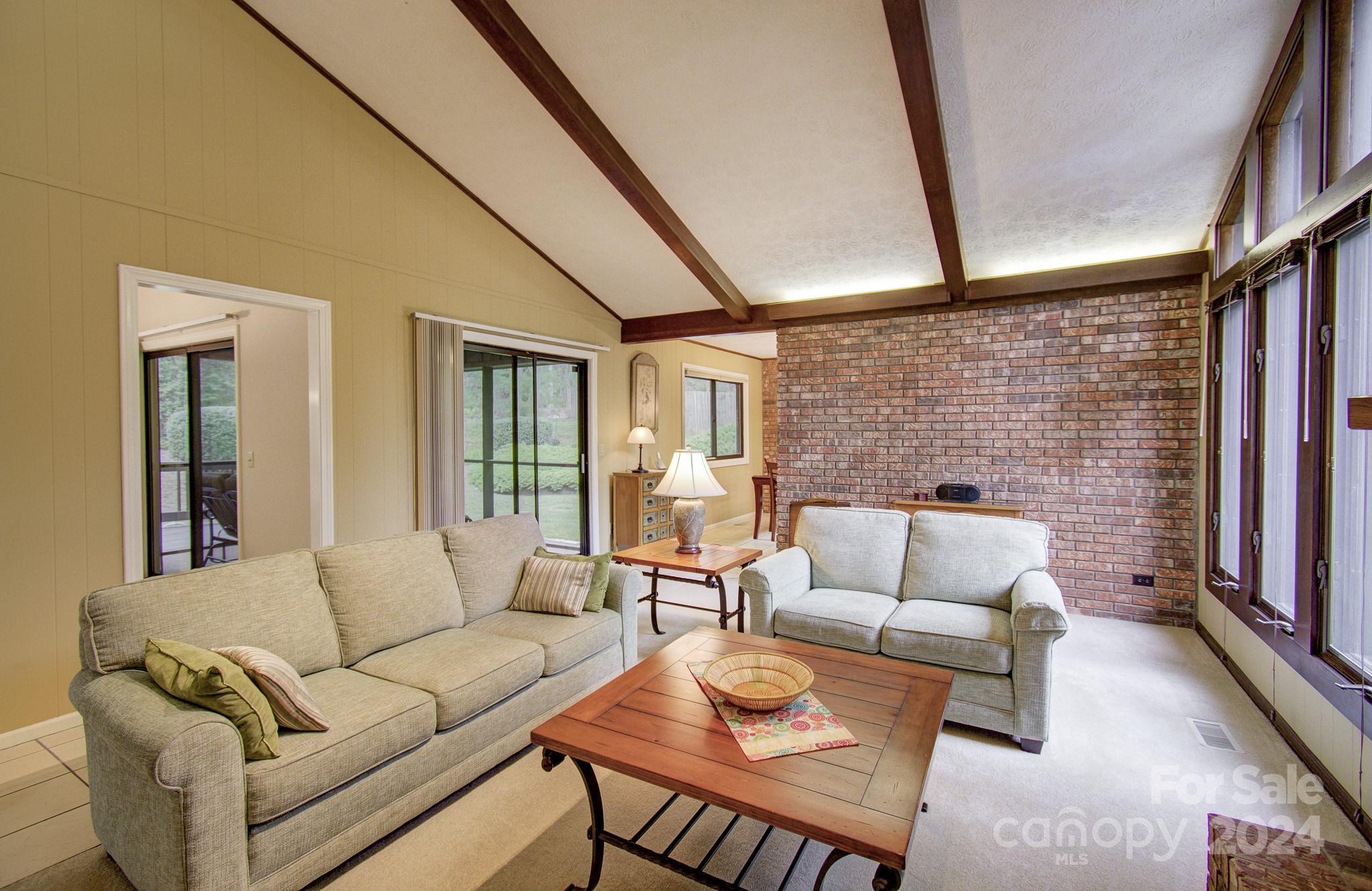 Hickory Hill - Residential