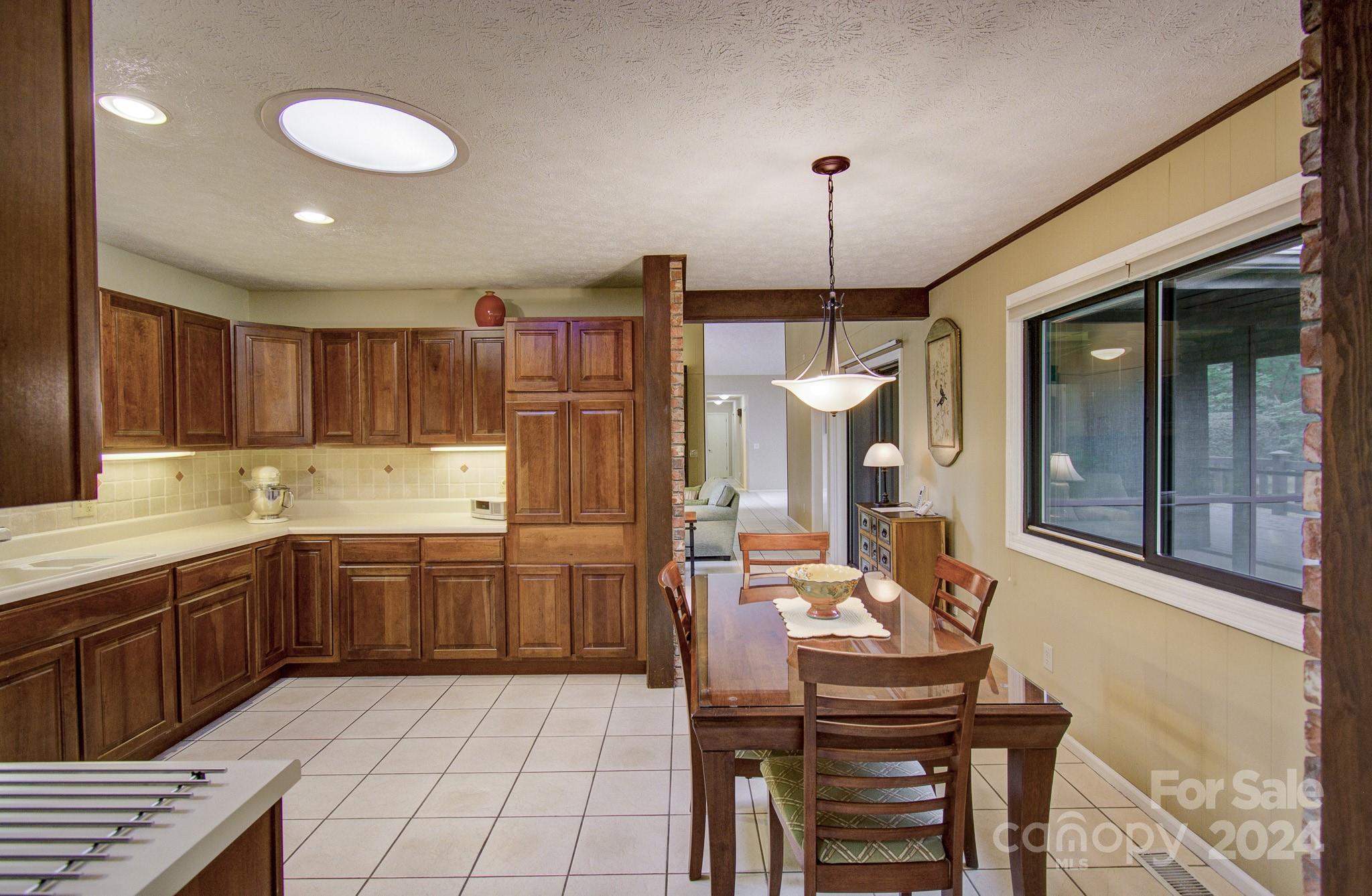 Hickory Hill - Residential