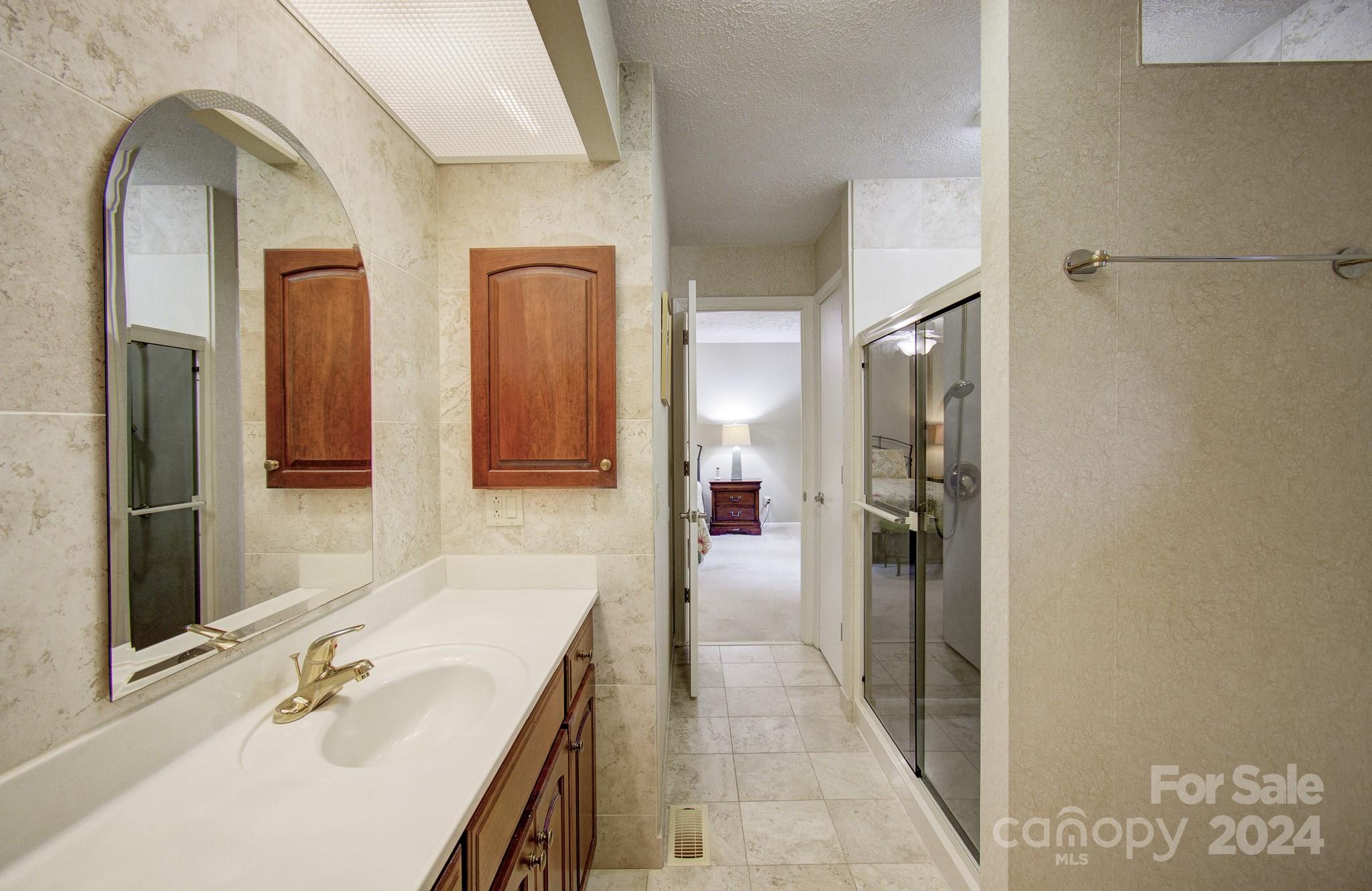 Hickory Hill - Residential