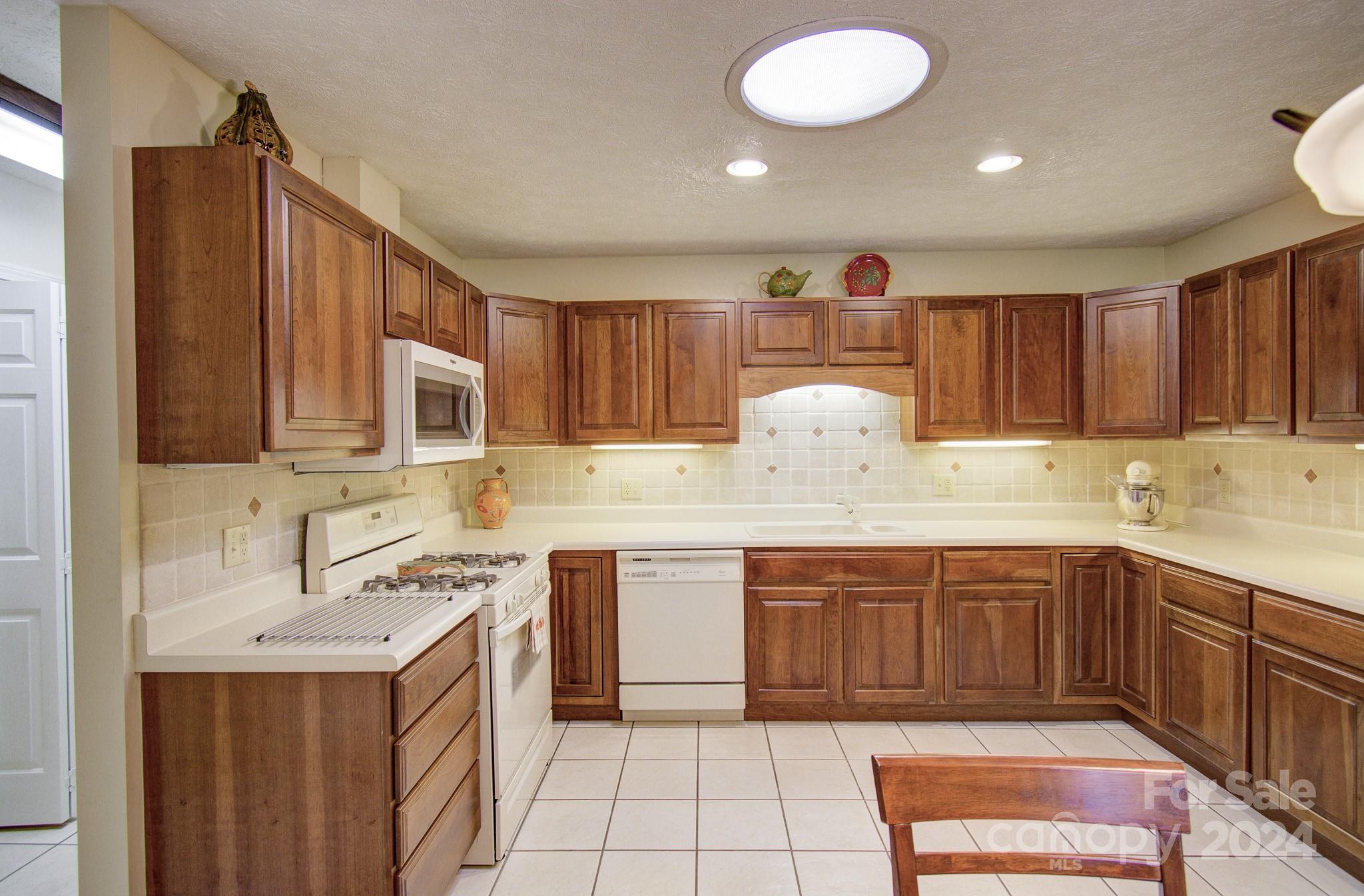 Hickory Hill - Residential