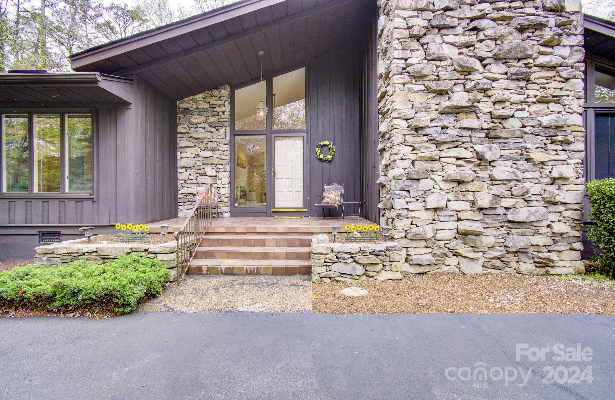 Hickory Hill - Residential
