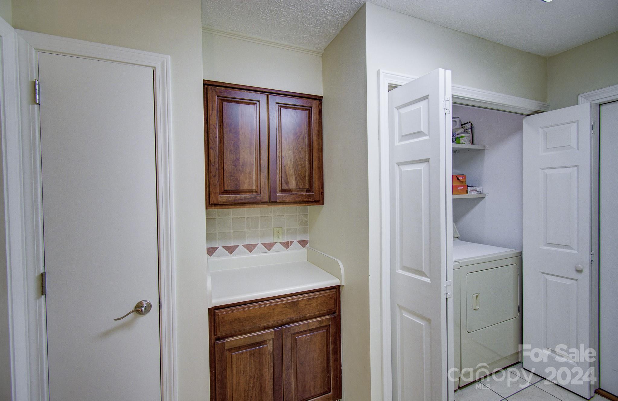 Hickory Hill - Residential