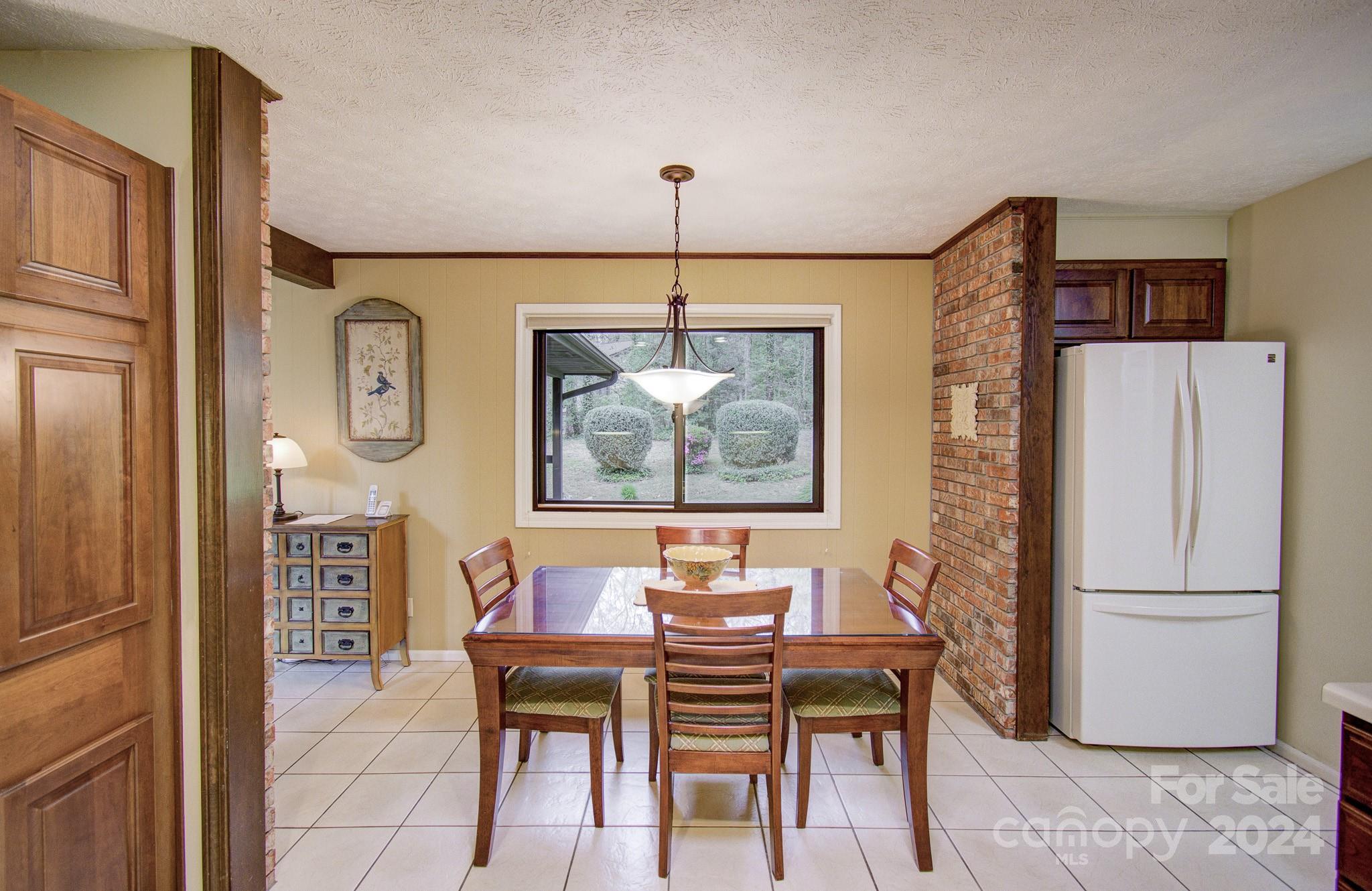 Hickory Hill - Residential