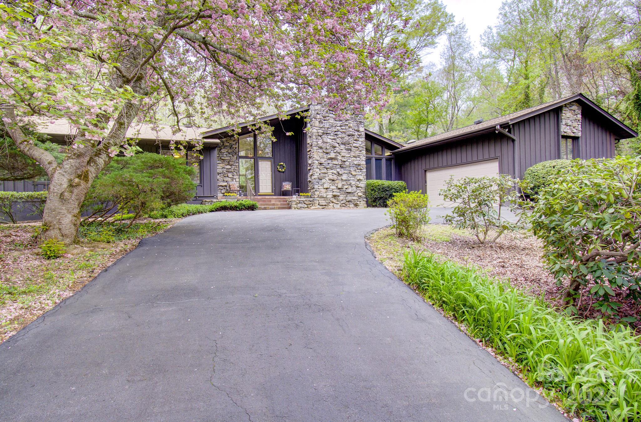 Hickory Hill - Residential