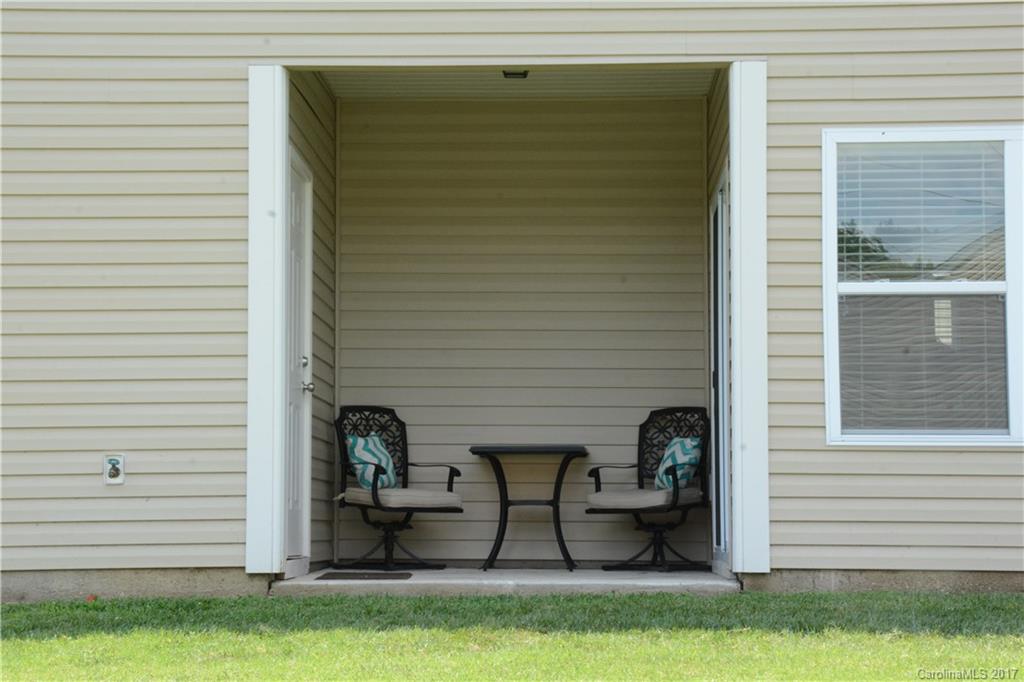 STEELE MEADOWS - Residential