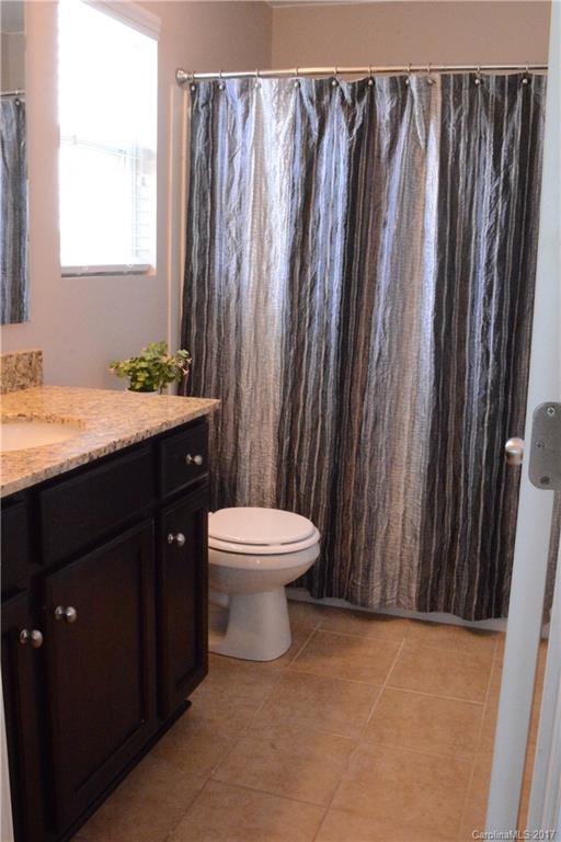 STEELE MEADOWS - Residential