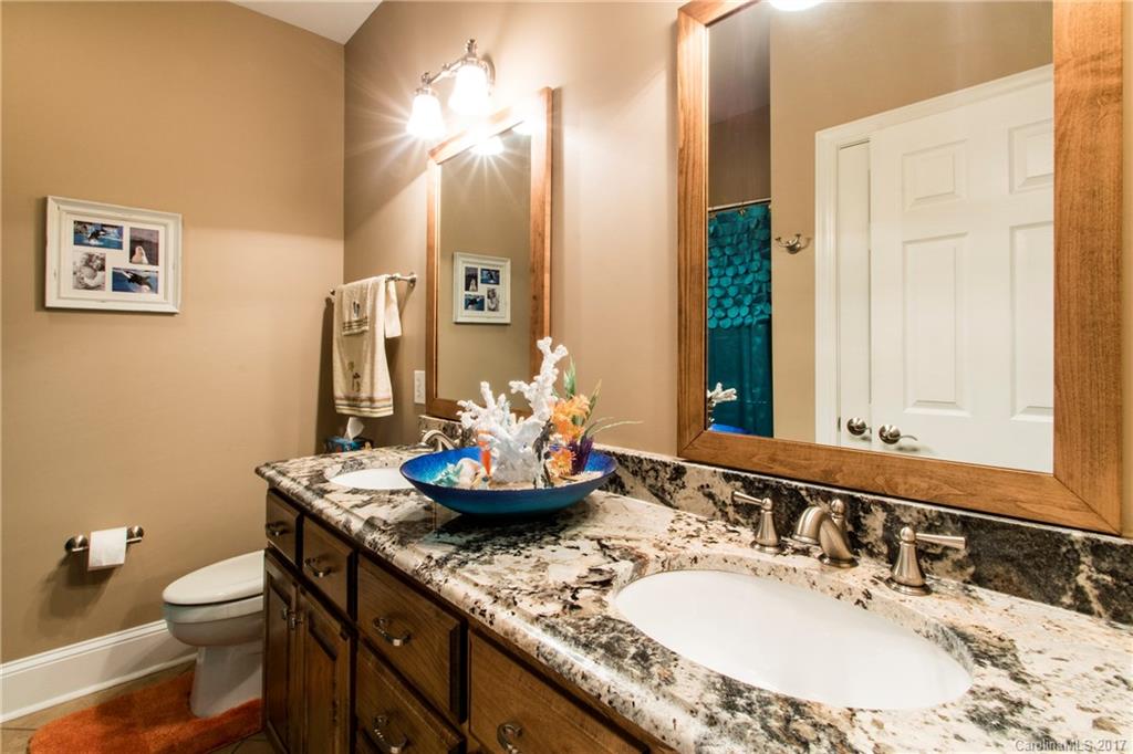 Kings Crossing - Residential