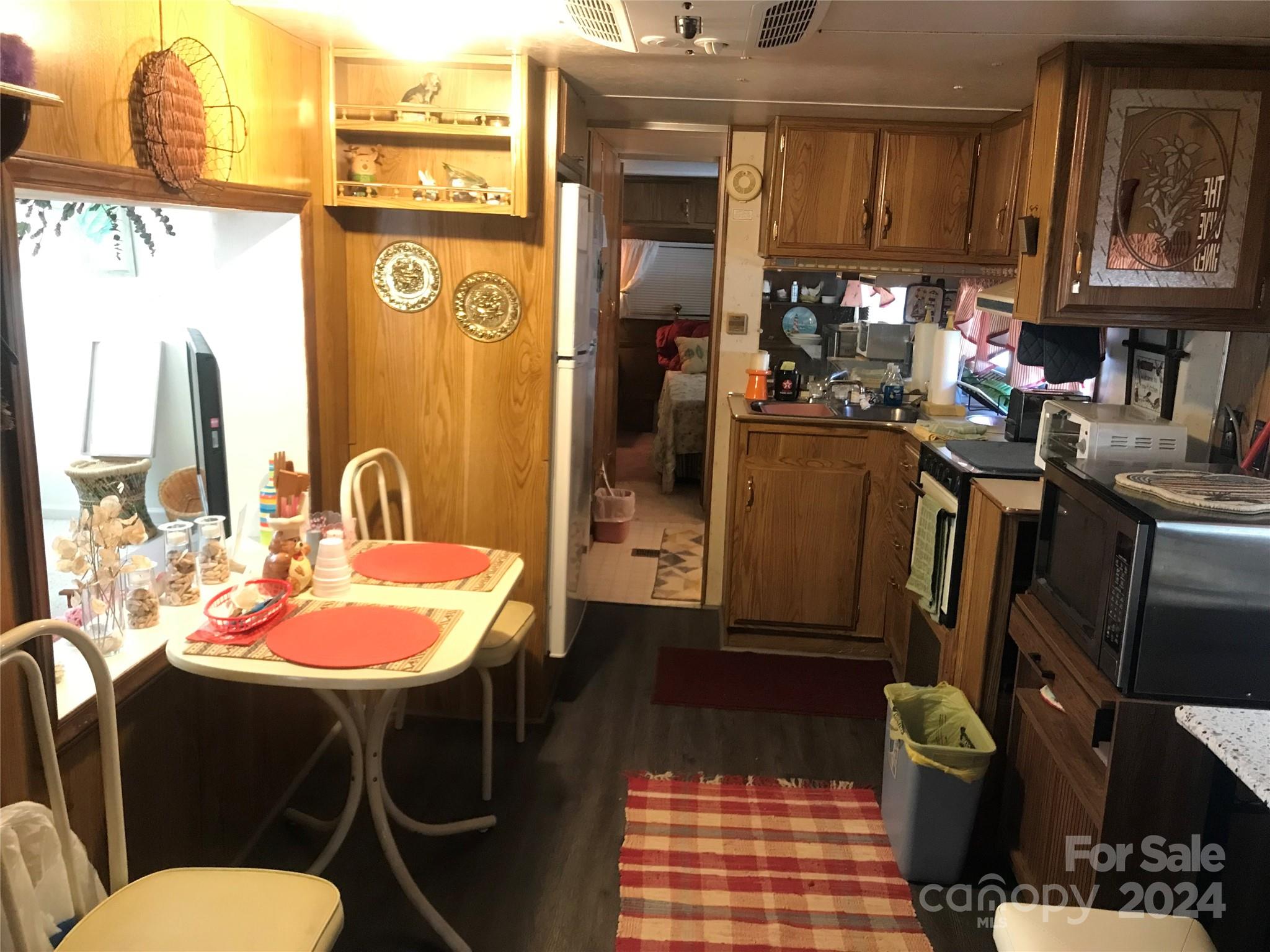 Twin Harbor - Residential