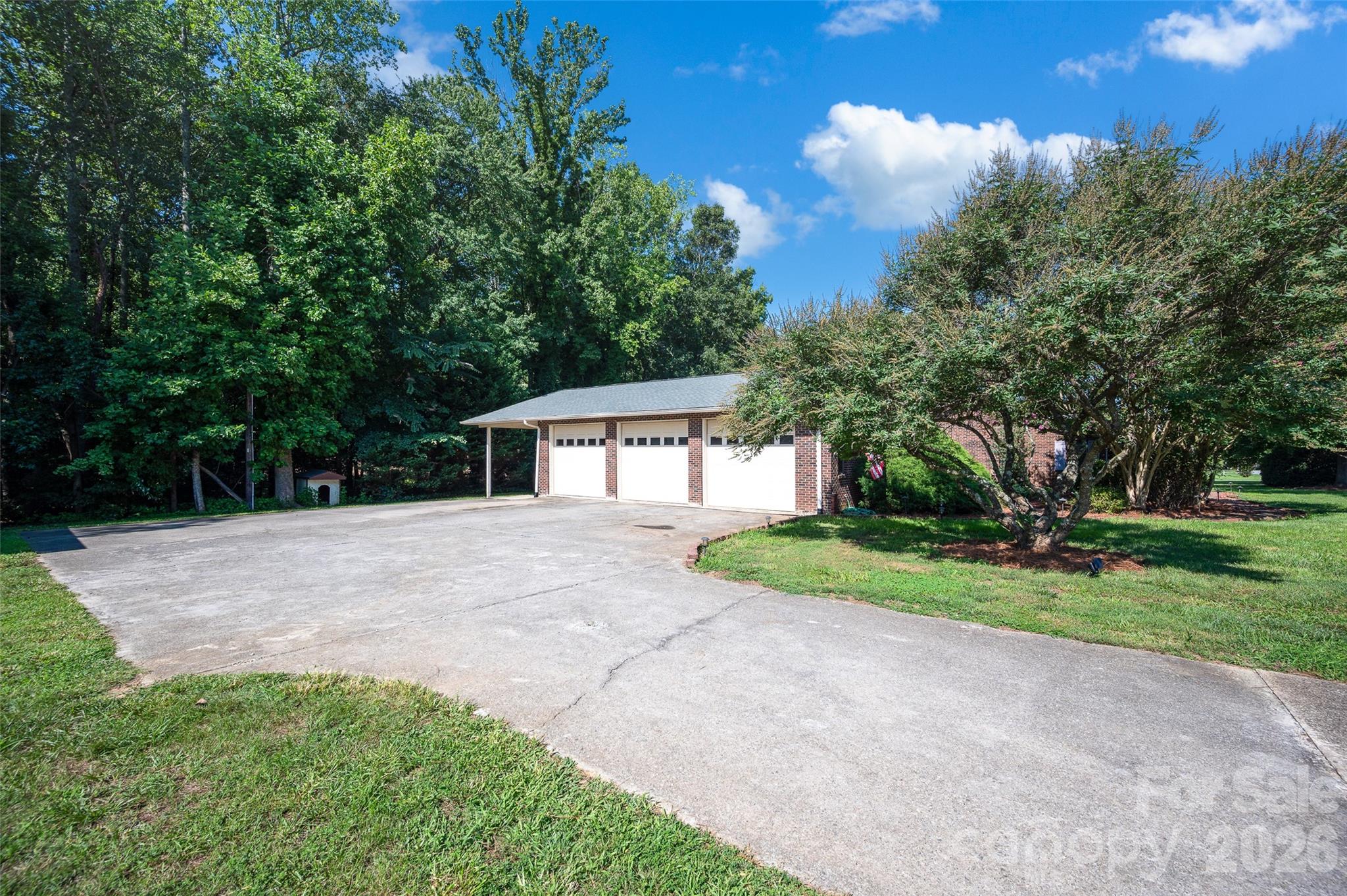 3959 Holly Springs Drive