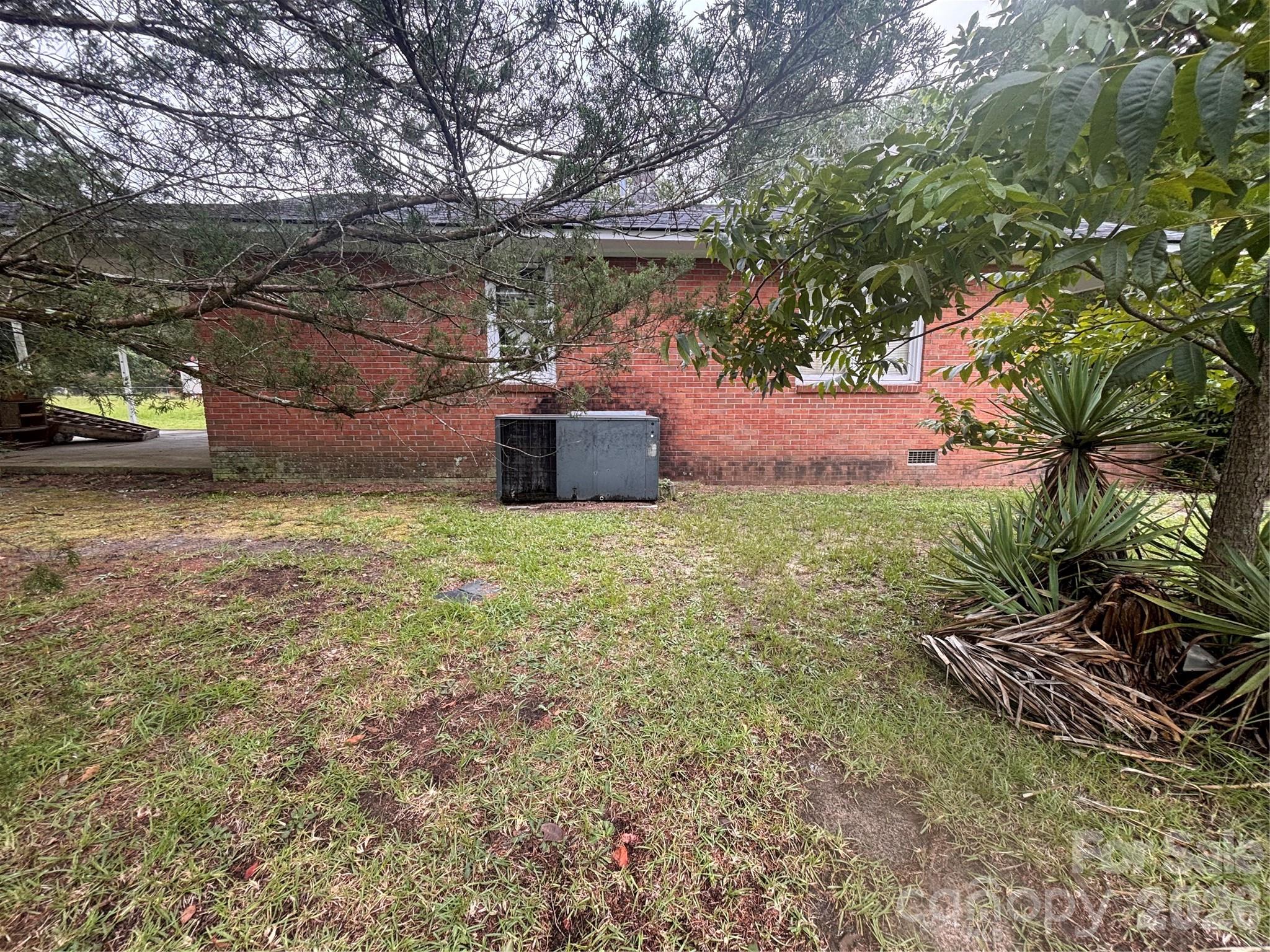 5136 Chinaberry Road