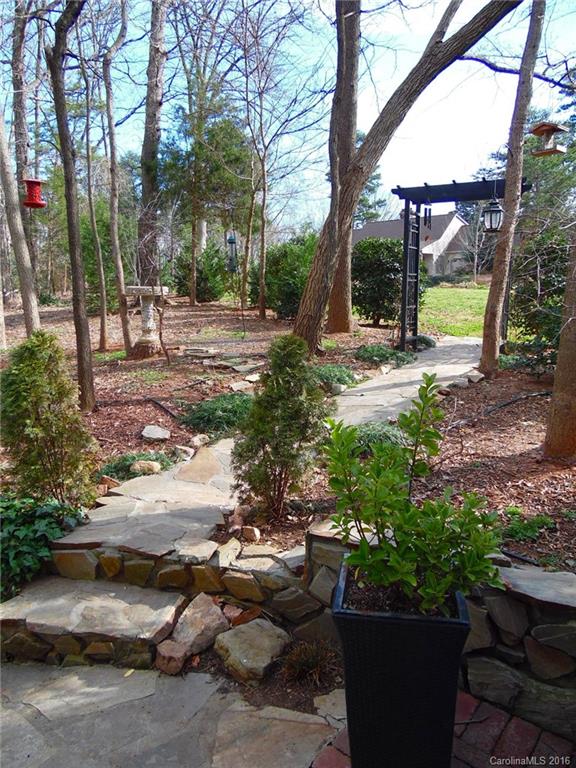 River Hills - Residential