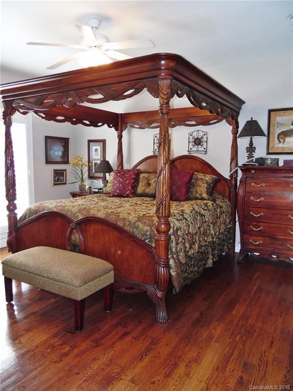 River Hills - Residential