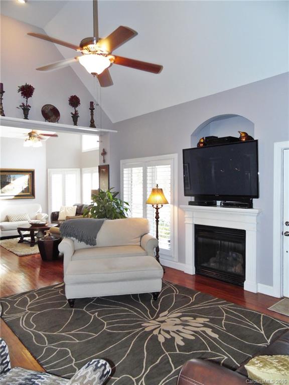 River Hills - Residential