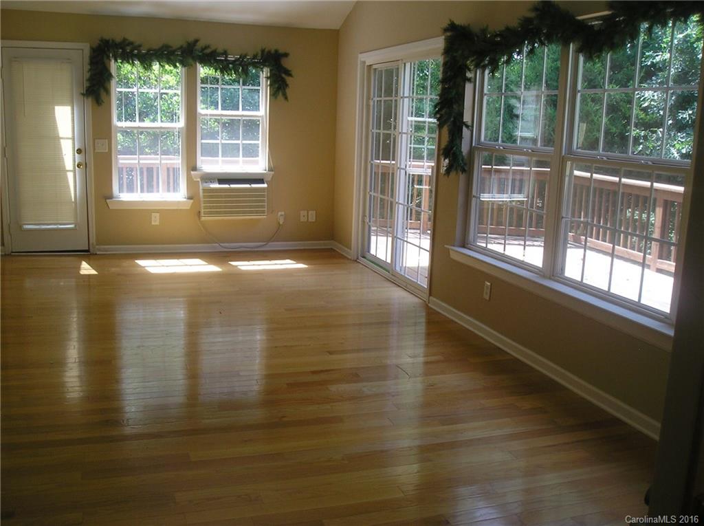 Oakbrook - Residential Lease