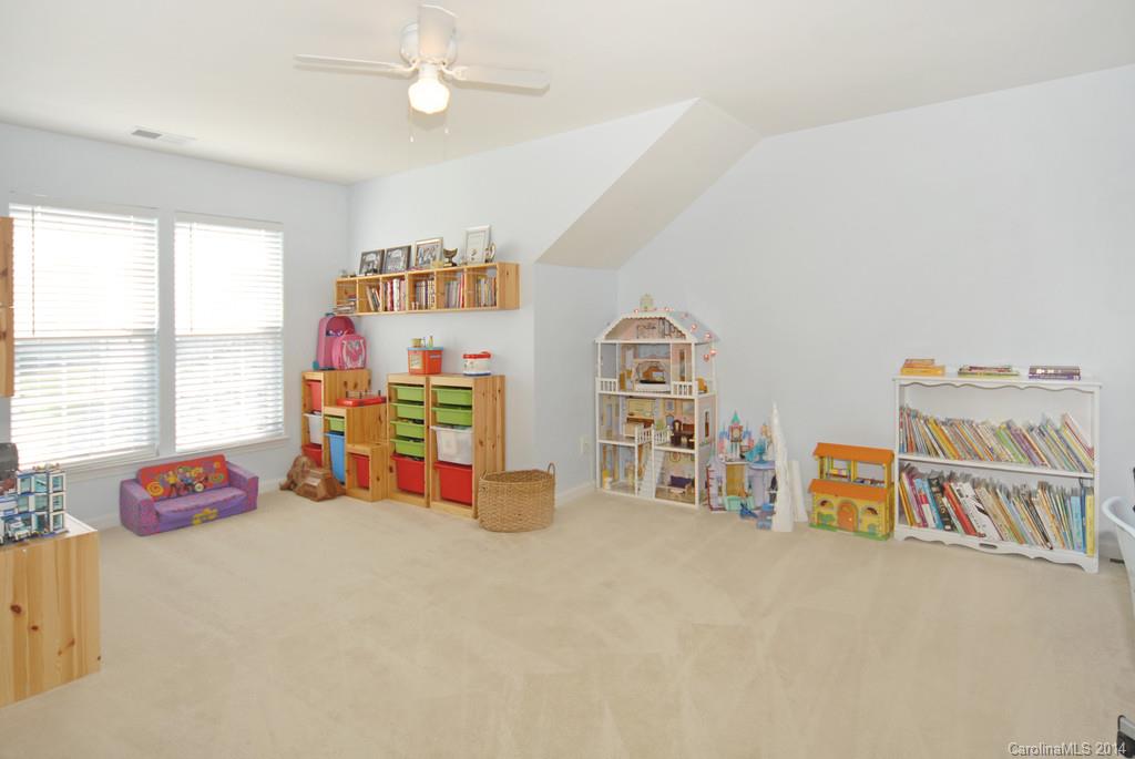 Autumn Cove At Lake Wylie - Residential