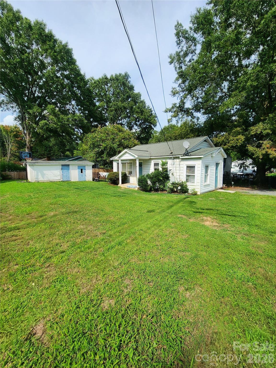 202 Oak Street