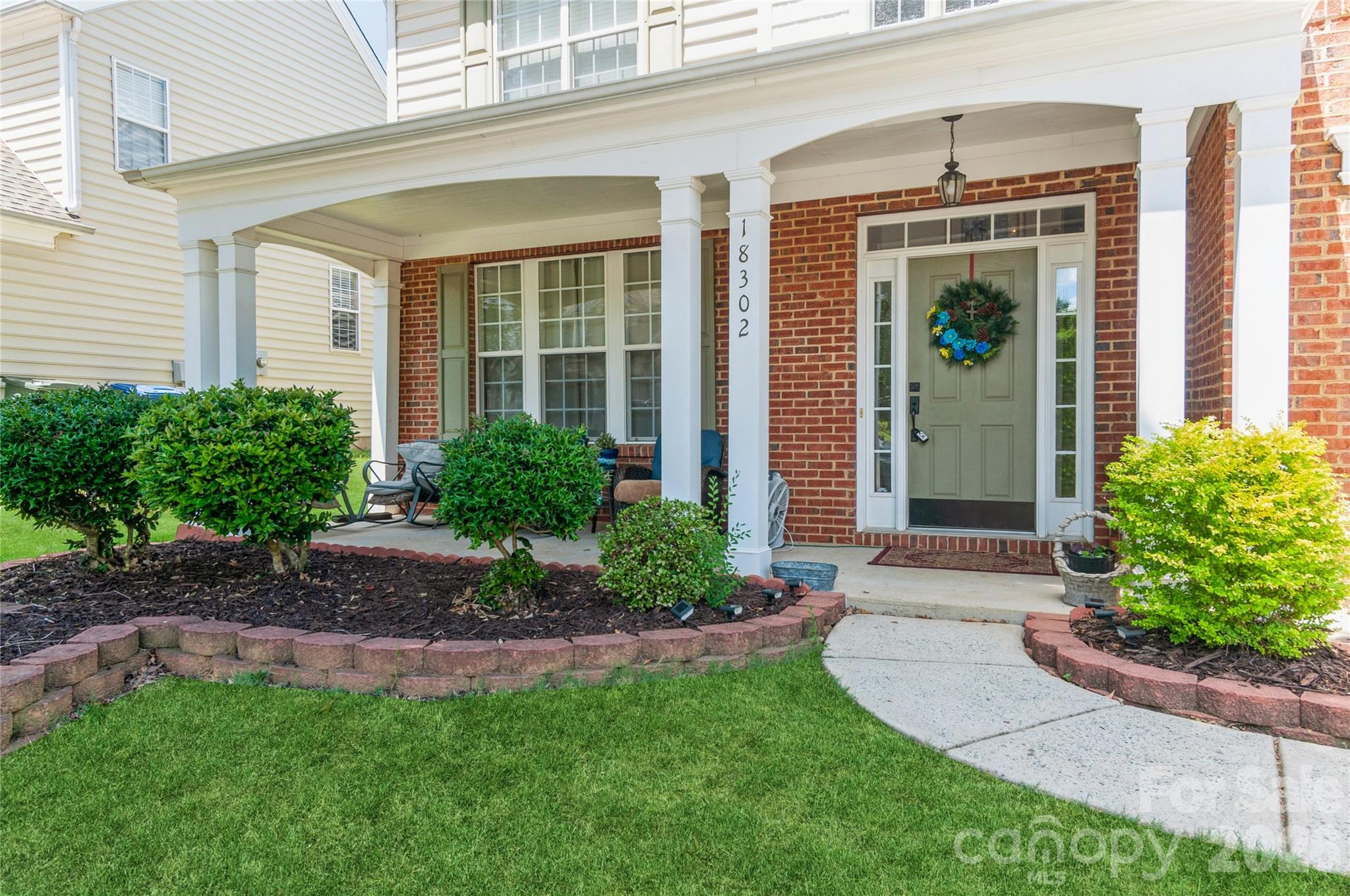 18302 Victoria Bay Drive