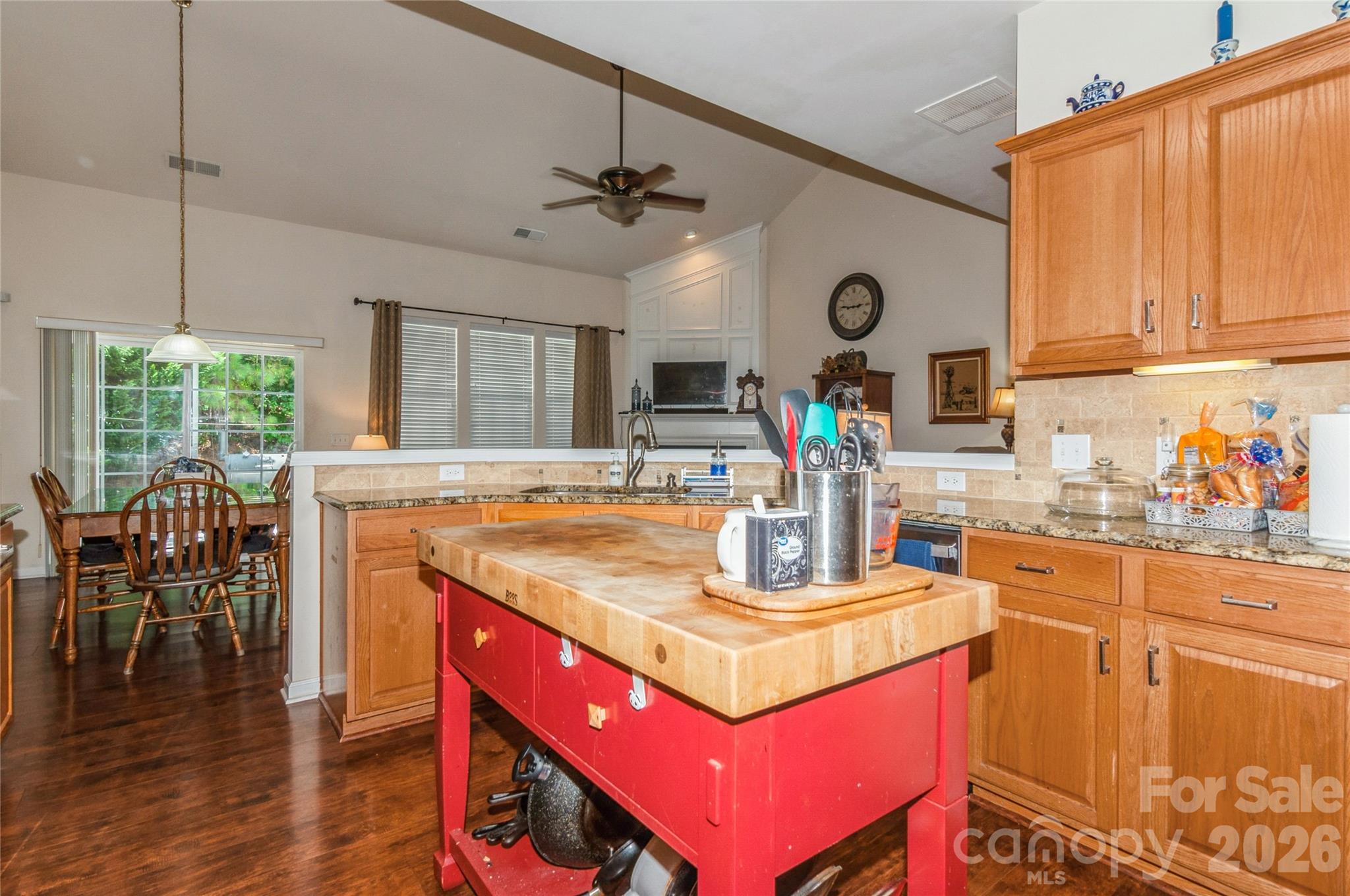 Victoria Bay - Residential