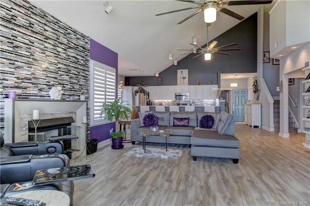 Lake Club - Residential