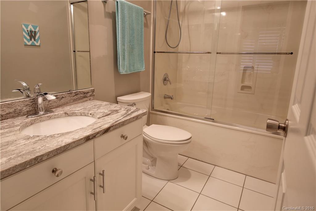 Lake Club - Residential