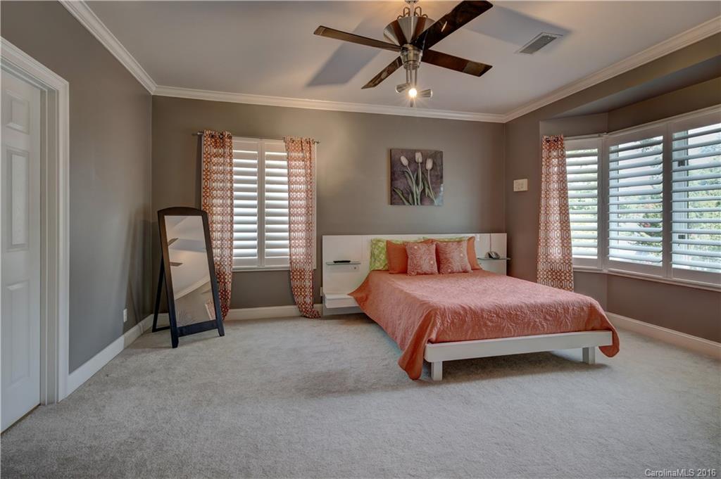 Lake Club - Residential