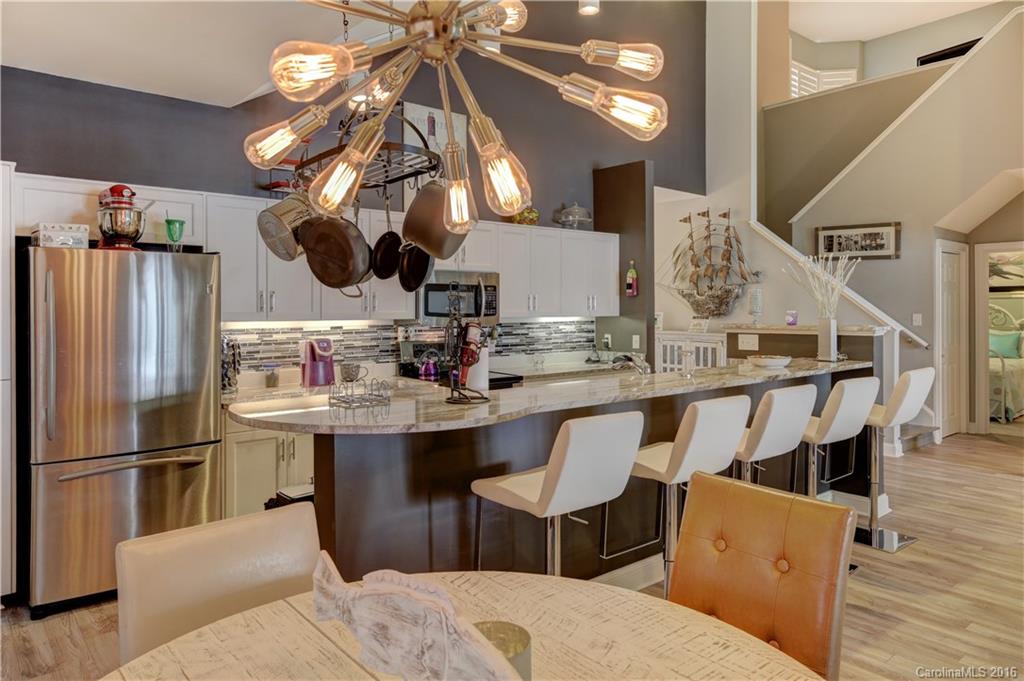 Lake Club - Residential