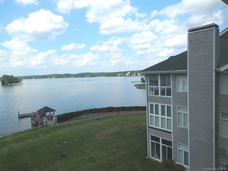 Lake Club condo beautiful views of Lake Wylie. TOTALLY renovated floor to ceiling. Open plan-new kitchen, new baths, granite, new HVAC, new tankless. GR  w/ soaring ceilings & FP surround, breathtaking view, ‘restoration’ flooring, open to sunroom. Kitchen w/granite, glass tile backsplash, counter seating ,stainless appliances. Huge master w/tray overlooks lake.  Mst bath w/shower, jetted tub, double vanities, granite. Bedrooms HAVE en-suite baths, granite. Comm. pool, tennis courts,private dock