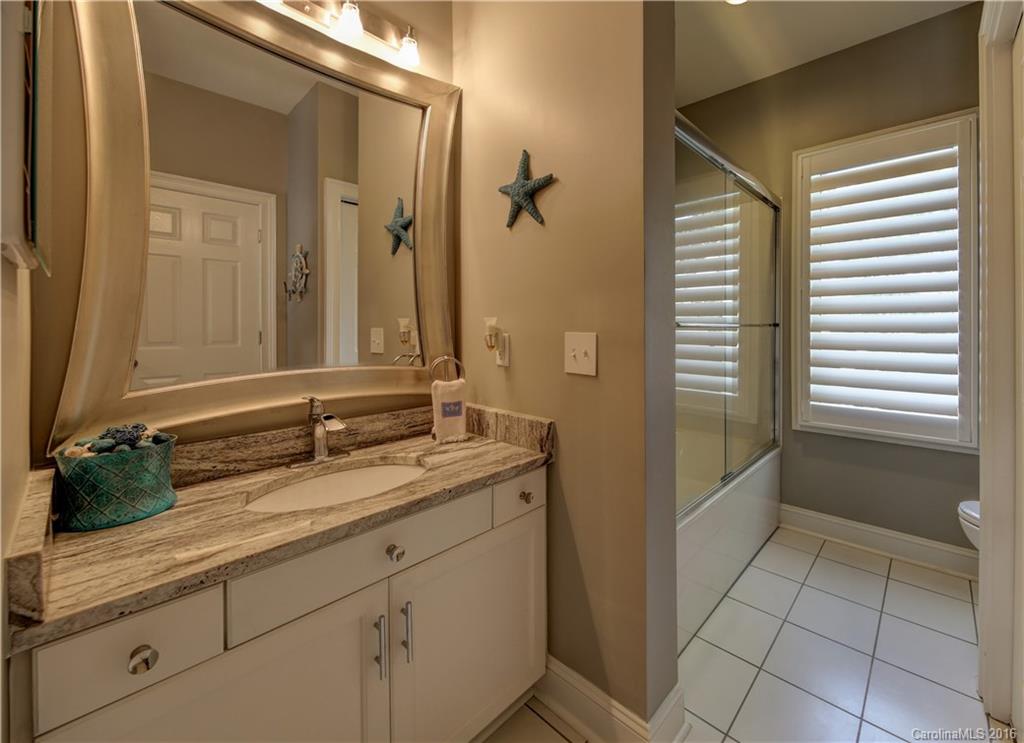 Lake Club - Residential