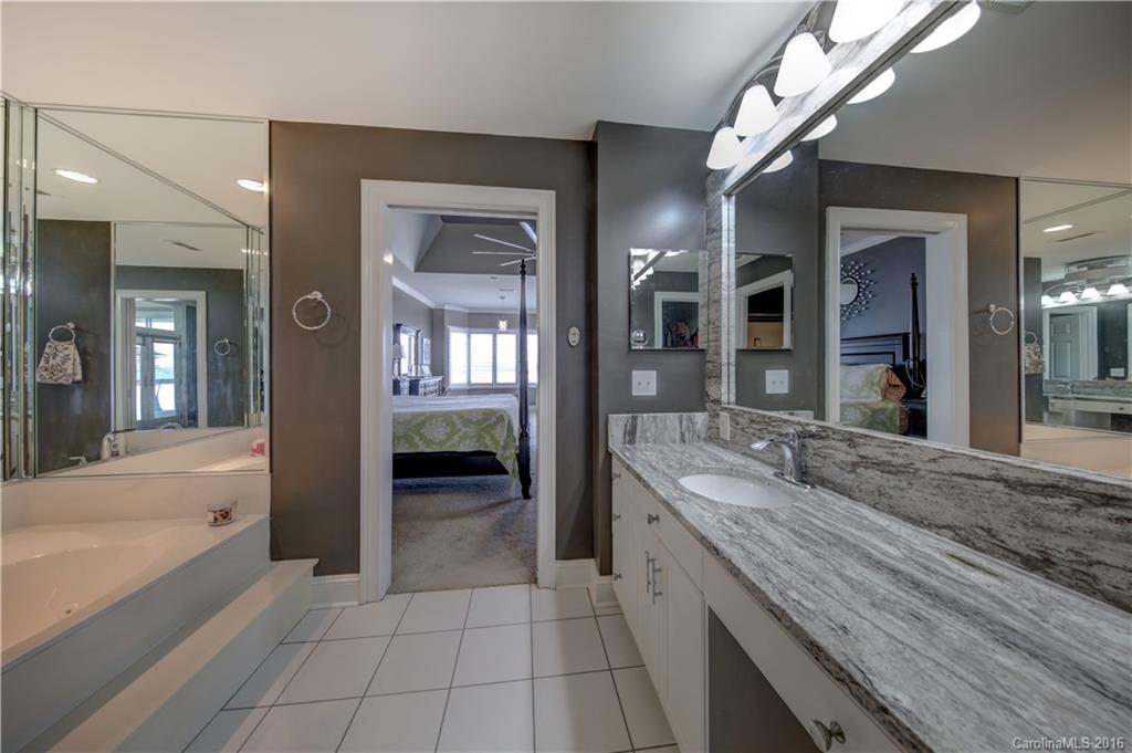 Lake Club - Residential