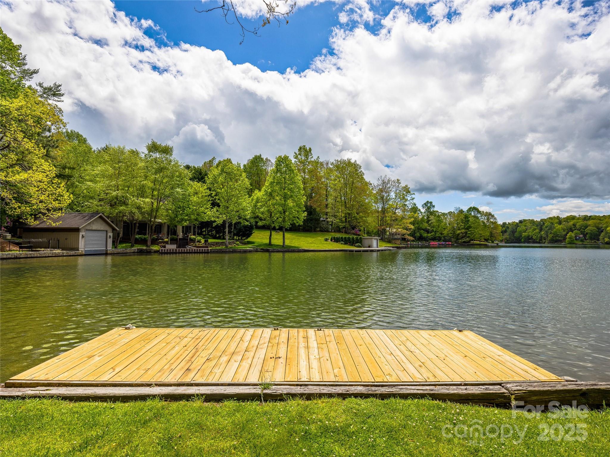 Lake Toxaway Estates - Residential