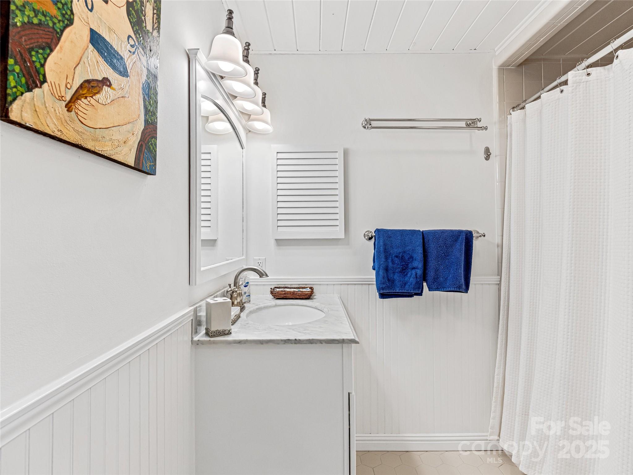 Lake Toxaway Estates - Residential