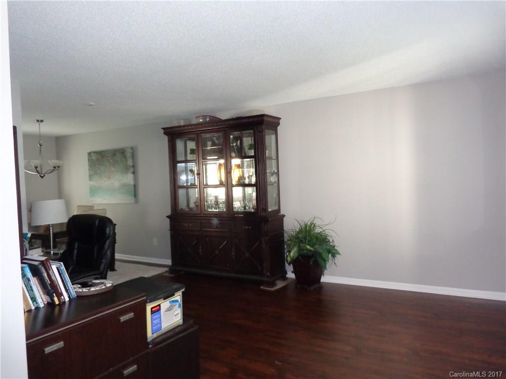 Waterside Landing - Residential