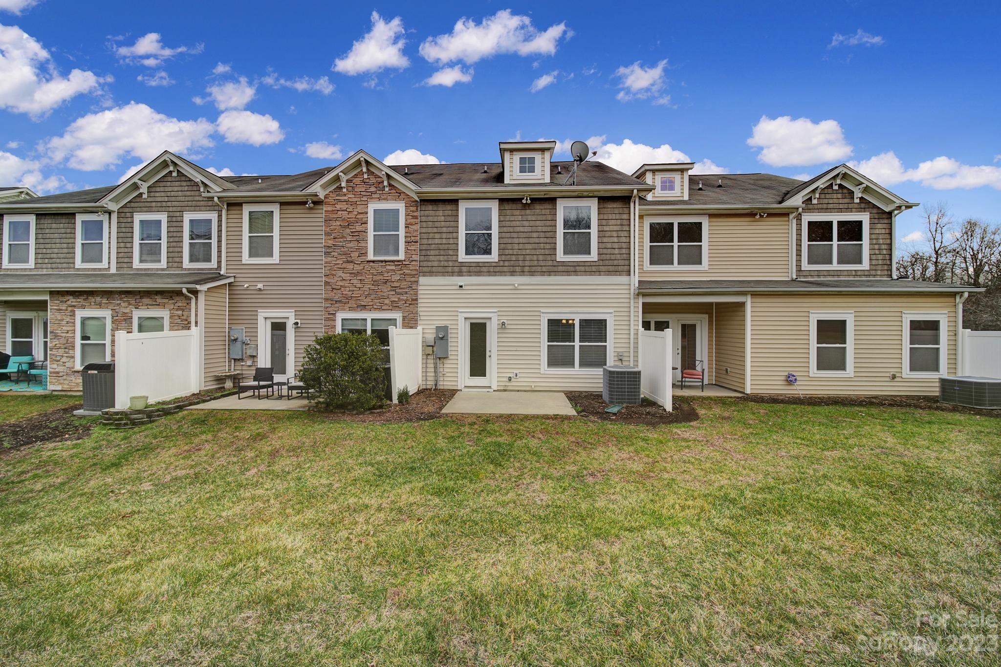 The Village Of Prestwick - Residential