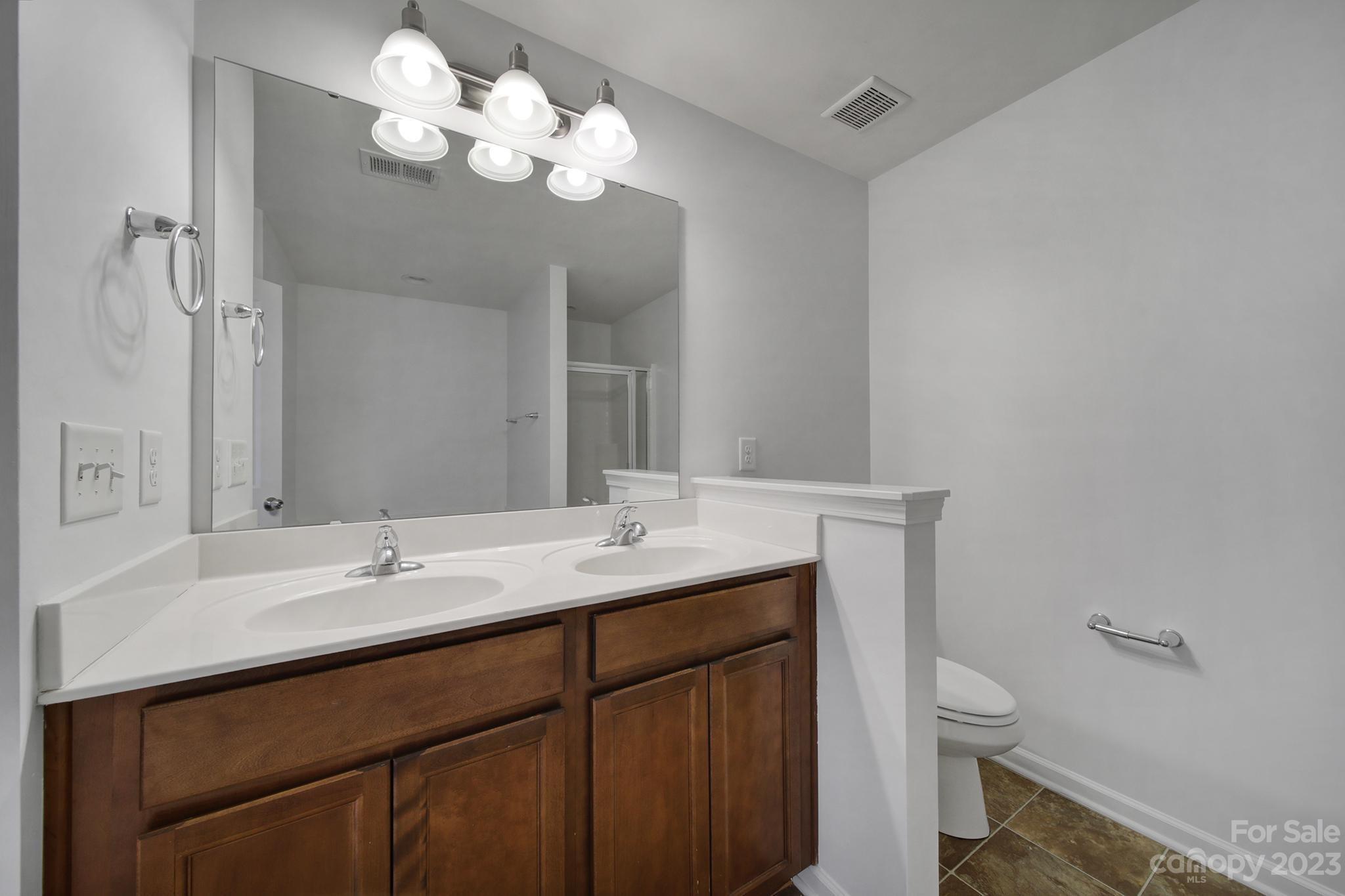 The Village Of Prestwick - Residential