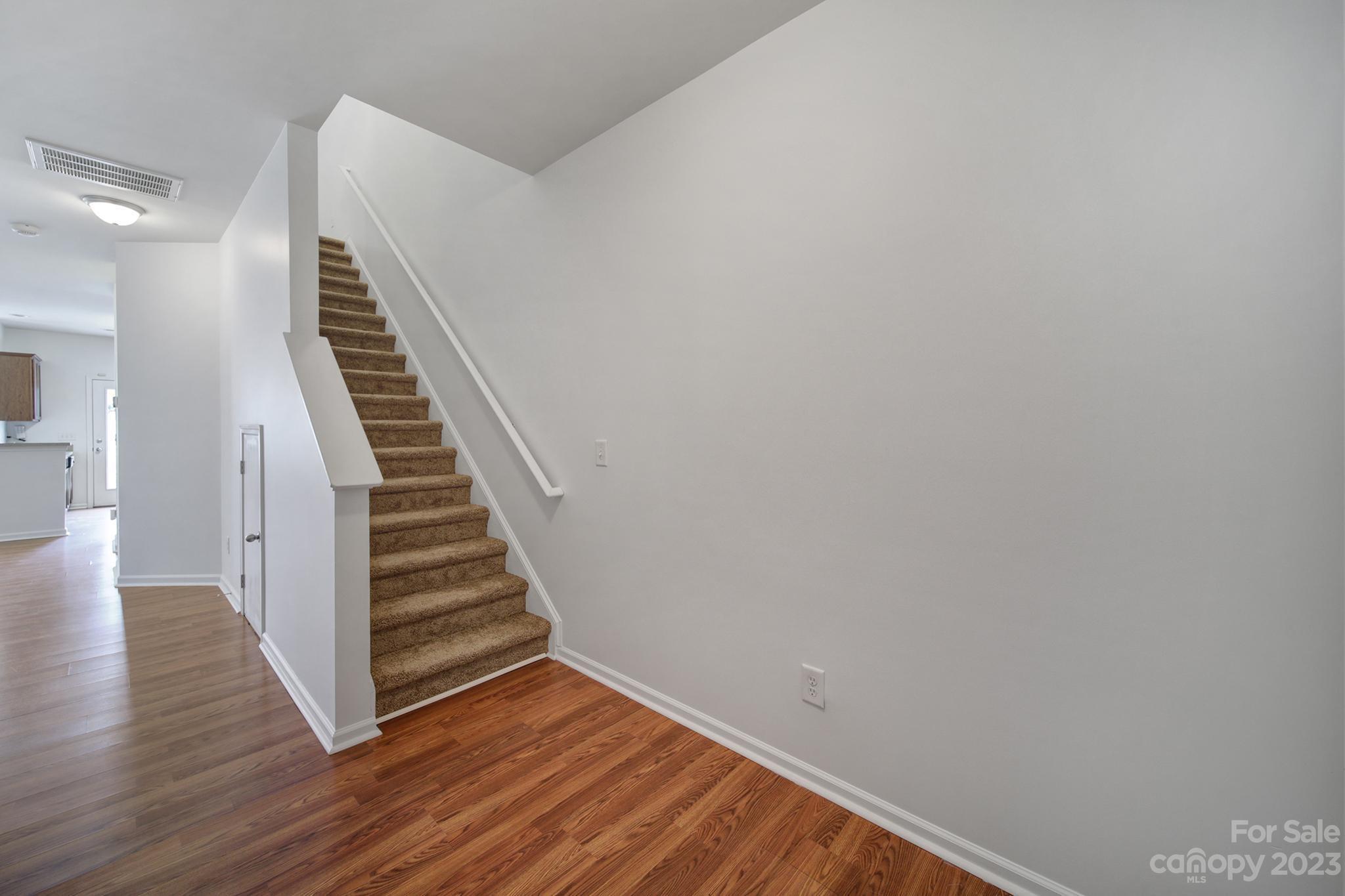 The Village Of Prestwick - Residential