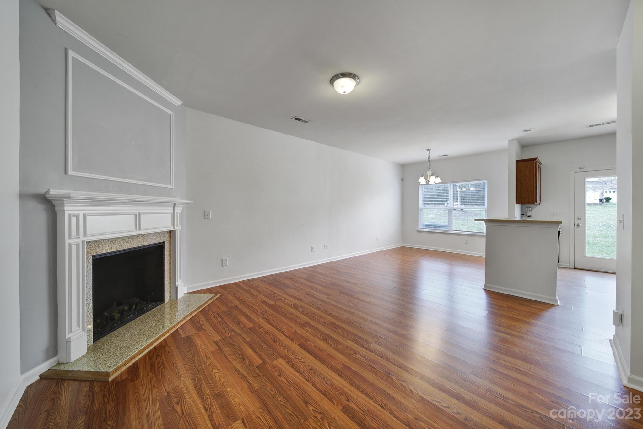 The Village Of Prestwick - Residential