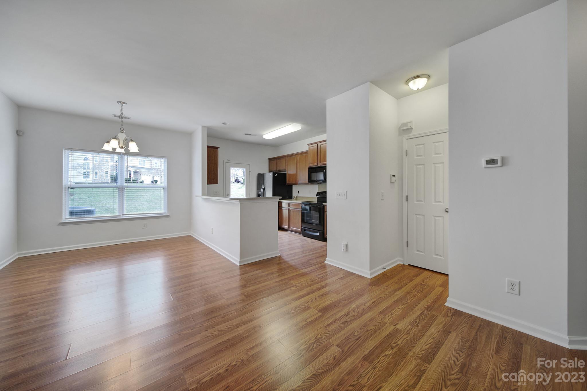 The Village Of Prestwick - Residential