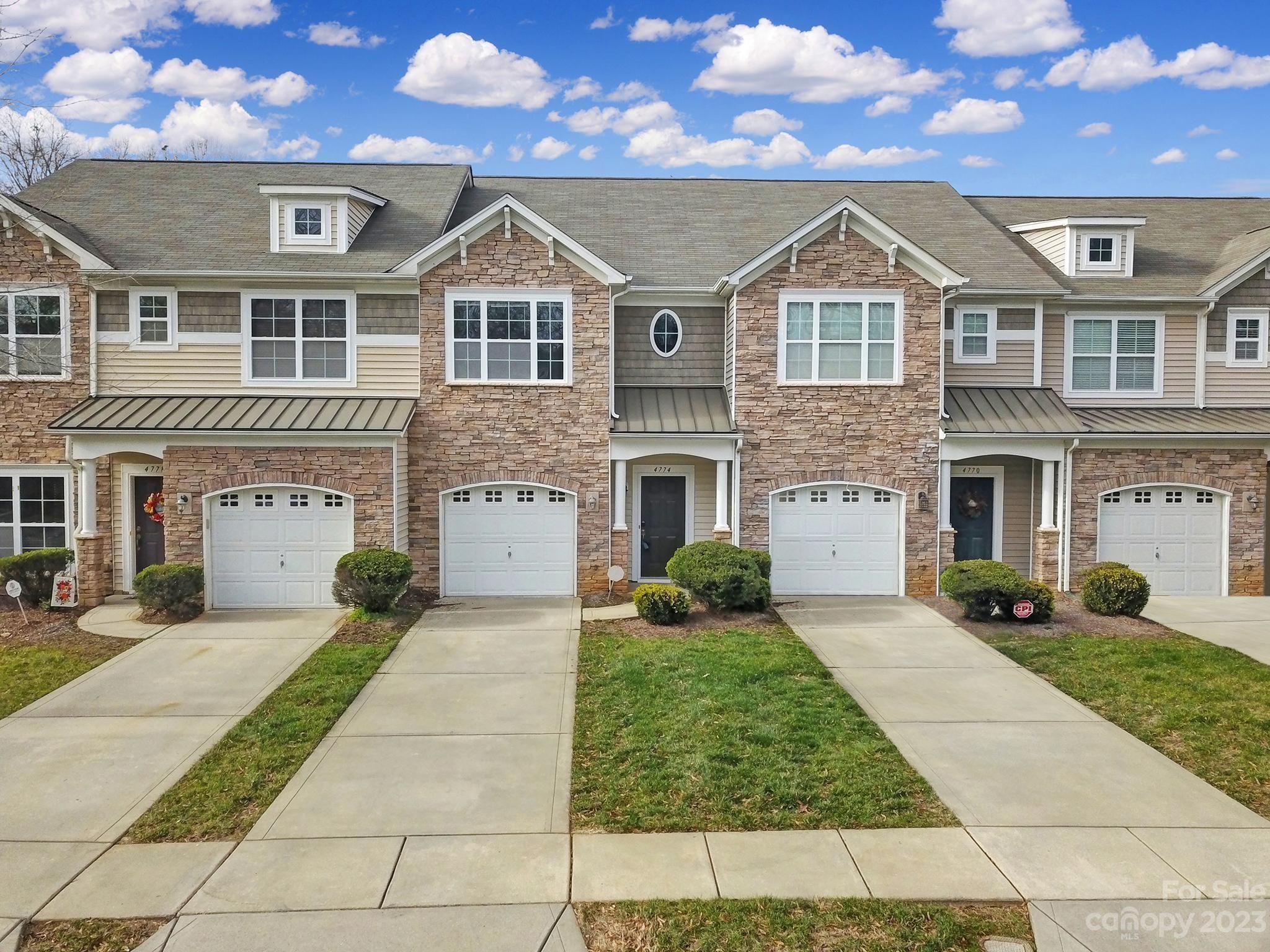 The Village Of Prestwick - Residential