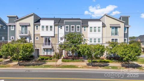 2613 Statesville Avenue Charlotte NC 28206